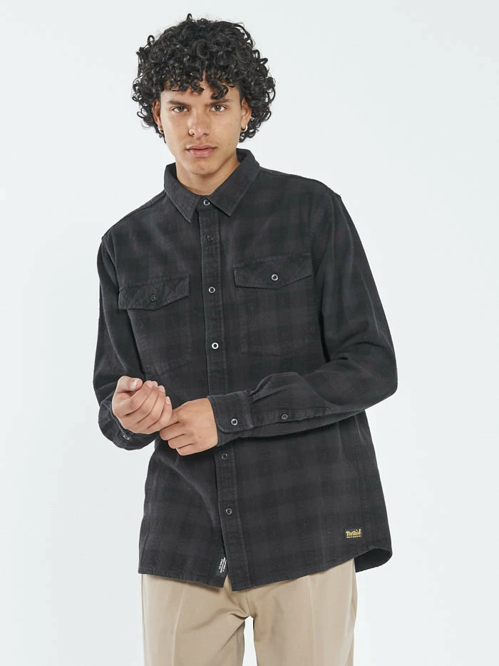 Thrills Co. New Arrivals Liste Long Sleeve Flannel - Black 3 Thrills Co. New Arrivals Liste Long Sleeve Flannel - Black