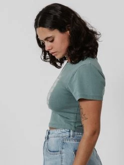 Thrills Co. New Arrivals Natural Daisy Baby Crop Tee - Cedar Green