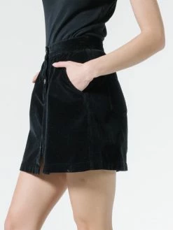 Thrills Co. Tahli Velvet Skirt - Black