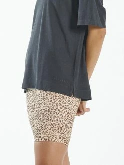 Thrills Co. Mild Animal Bike Short - Desert Gold 1% For The Planet